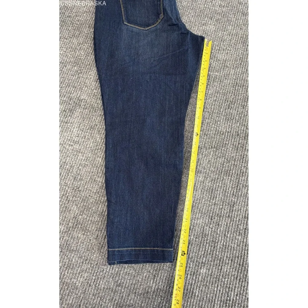 Bandolino Women's Lisbeth Skinny Crop Super Luxe Curvy Jeans Sz 14 NWT